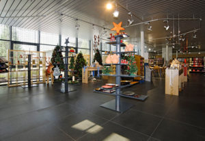 Natursteinplatten in öffentlichem Gebäude