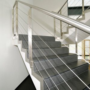 Natursteinplatten für Treppe